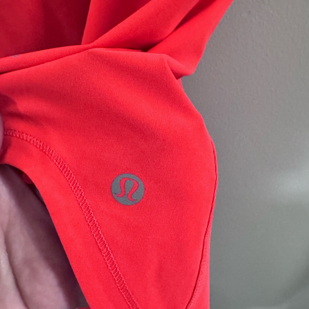 Women's Lululemon Carnation Red Sleeveless Sculpt Tank Top. - Picture 3 of 6